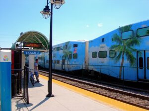 Fort Lauderdale FLL Tri Rail airport transportation